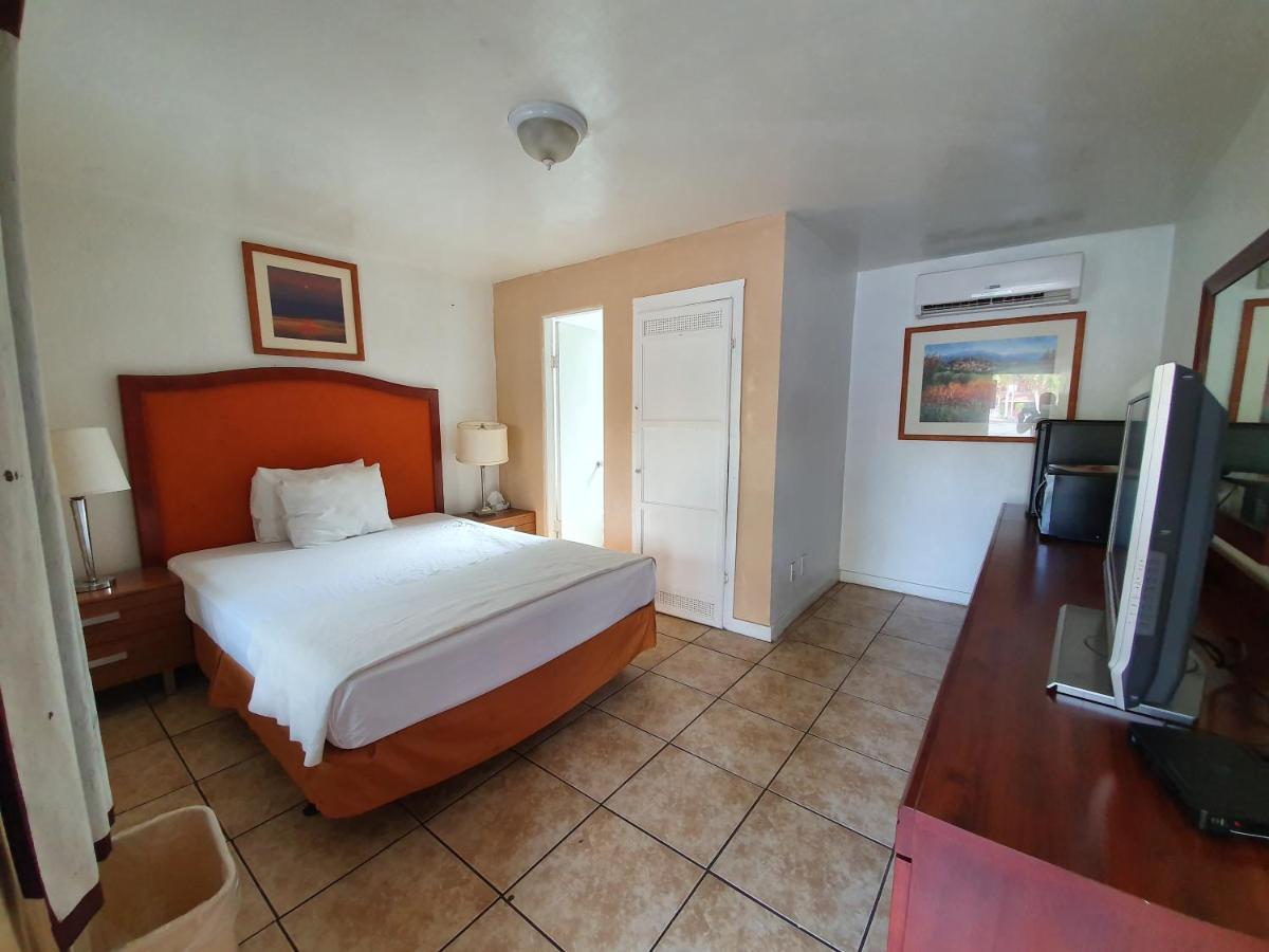 Motel San Diego Exterior photo